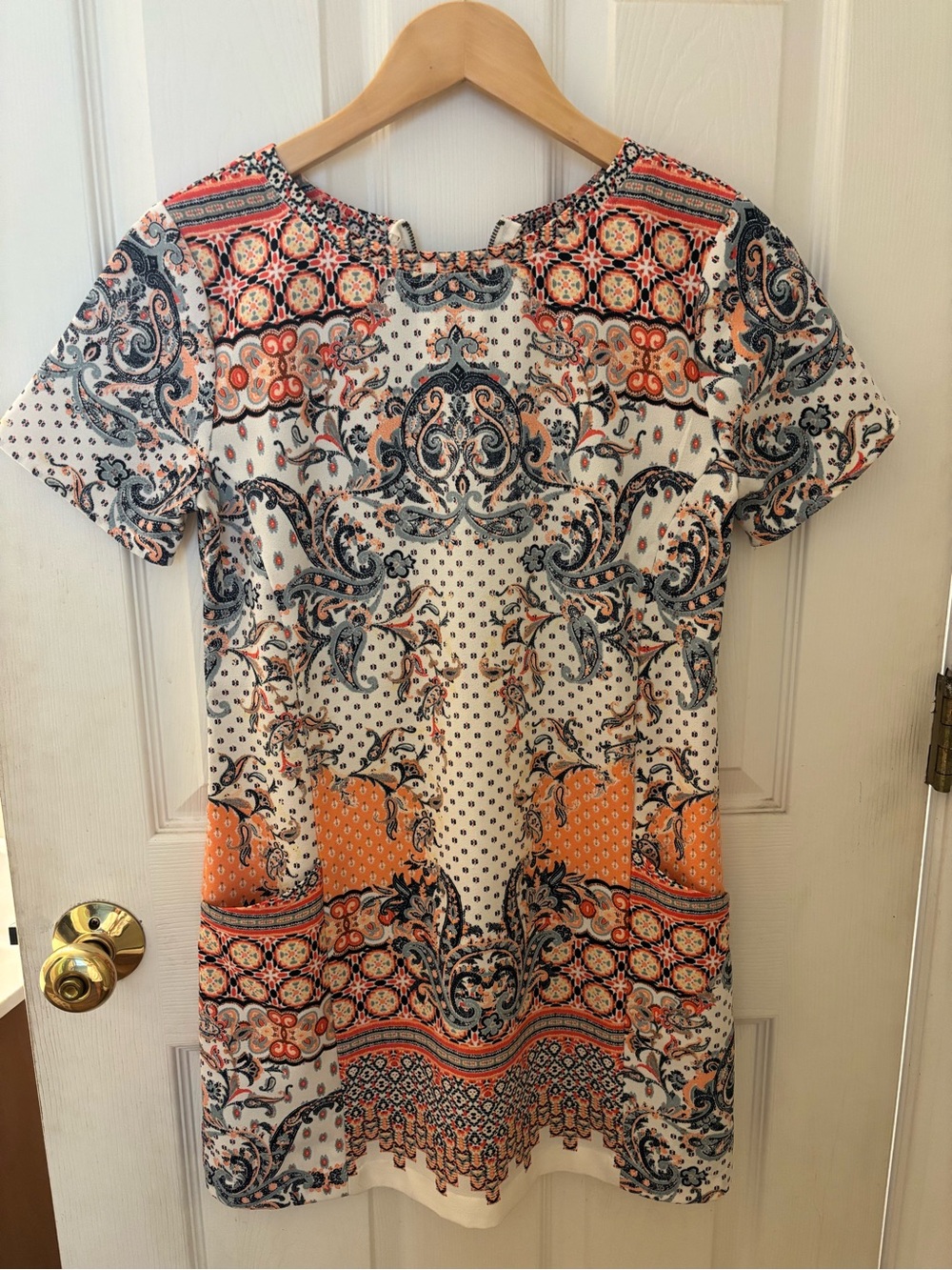 A&F Short-Sleeve Mini Shift Dress - Orange & Navy